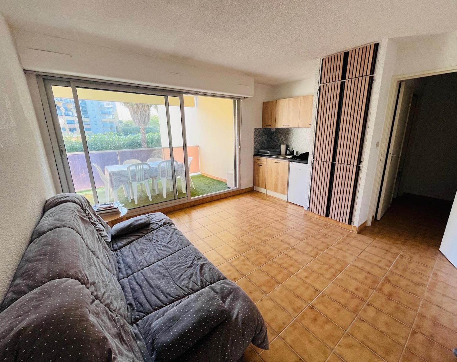 T2 ,4 Couchages ,Climatise ,Terrace ,En Face D'Aqualand ,Plage Rochelongue Agde Exterior photo